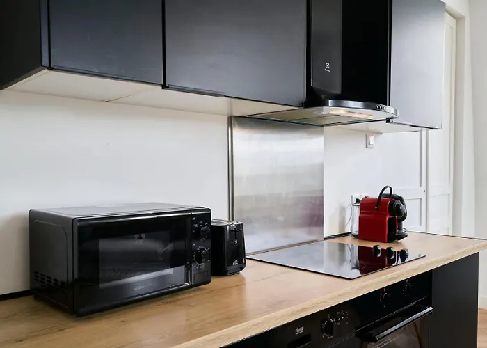 Duplex 2 Bedrooms 2 Bath